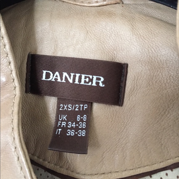 ORIGINAL Danier Leather Womens Biker Style Jacket - Picture 3 of 7